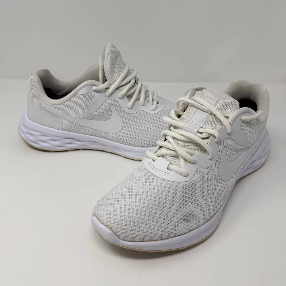 Nike Revolution 6 Mens White Running Shoes Athletic Sneakers‎ Size 9